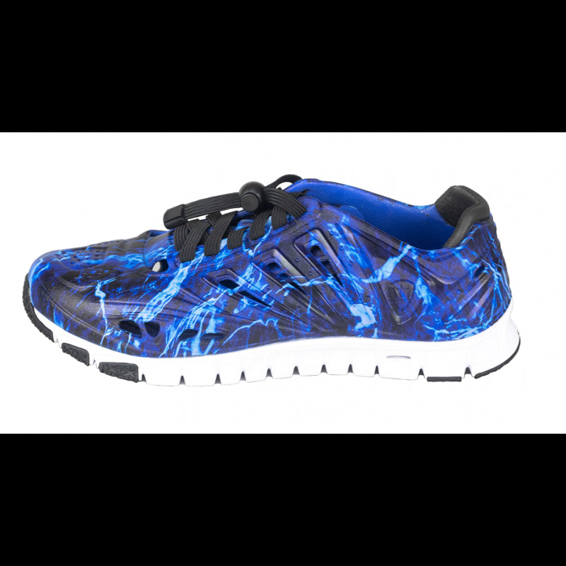 Crosskix APX Agua Marlin by Mossy Oak single shoe side profile view displaying blue electric pattern upper with black accents and flexible white outsole with traction lugs