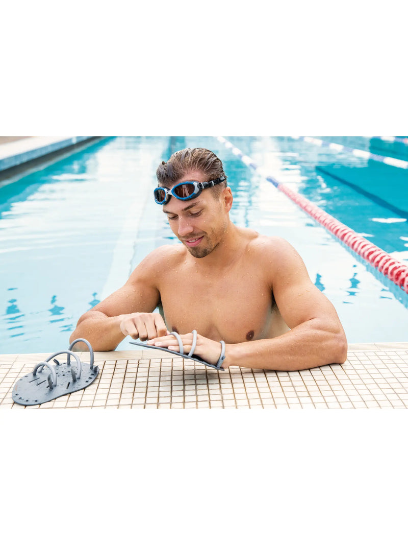 Zoggs Matrix Hand Paddles Product Photo