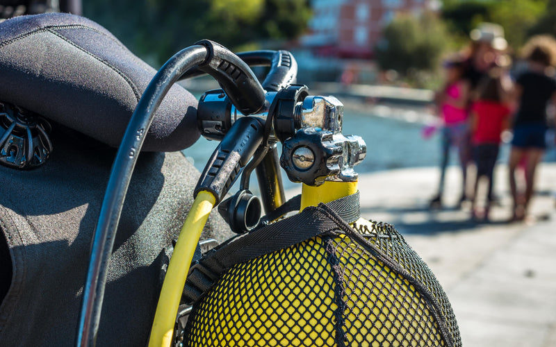 Regulator vs Balanced Regulator: What Divers Should Buy, Explained