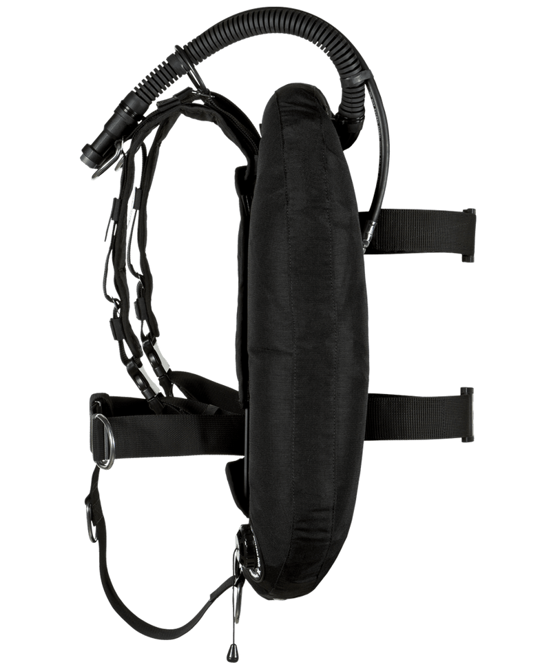 XDEEP ZEOS Deluxe – side view highlighting padded harness, wing structure, and hose routing