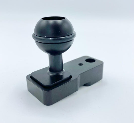 1″ Ball With Connector