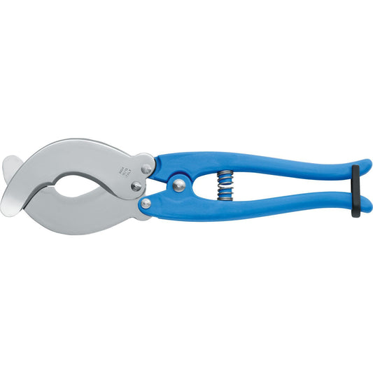 MAC Coltellerie poultry shears with blue ergonomic handles and stainless steel blades, spring-loaded design