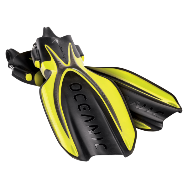 Oceanic Manta Ray Fins – Lightweight Power Fins Product Photo