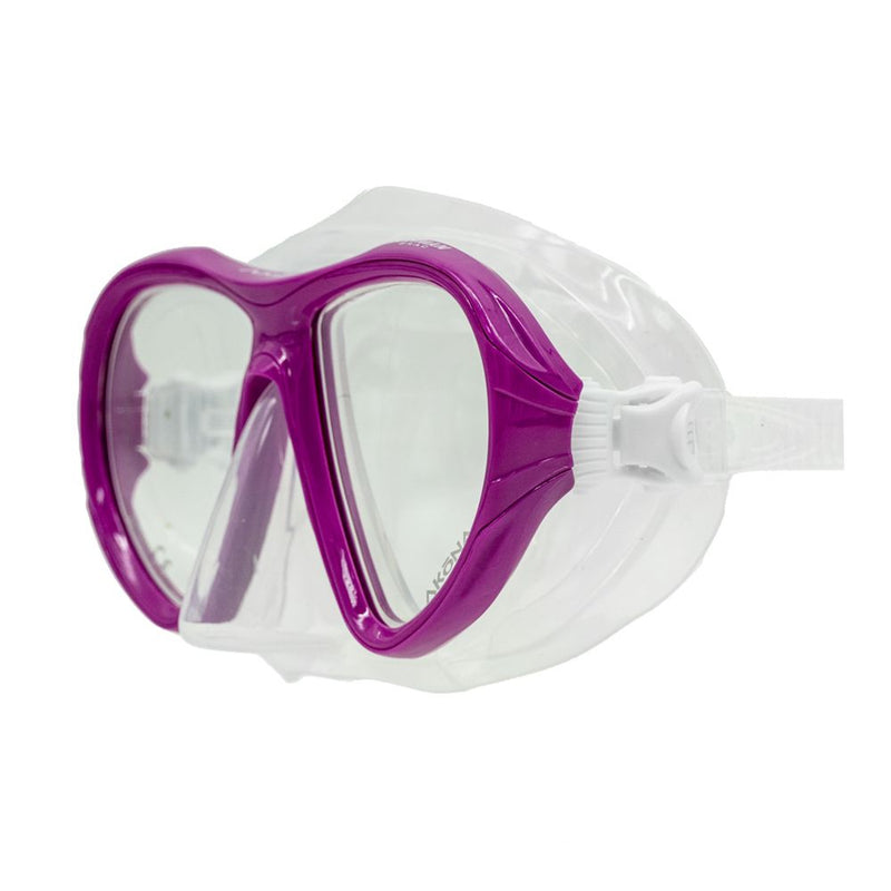 Cayman Brac Mask-Scuba Schools of America