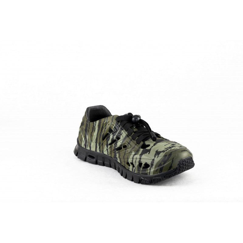 Crosskix APX Bottomlands by Mossy Oak sneaker three-quarter rear angle view displaying the heel construction and camouflage design
