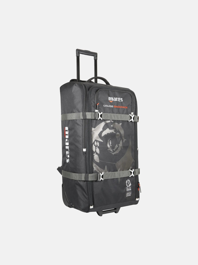 CRUISE BACK PACK – Wheeled Dive Travel Bag Product Photo