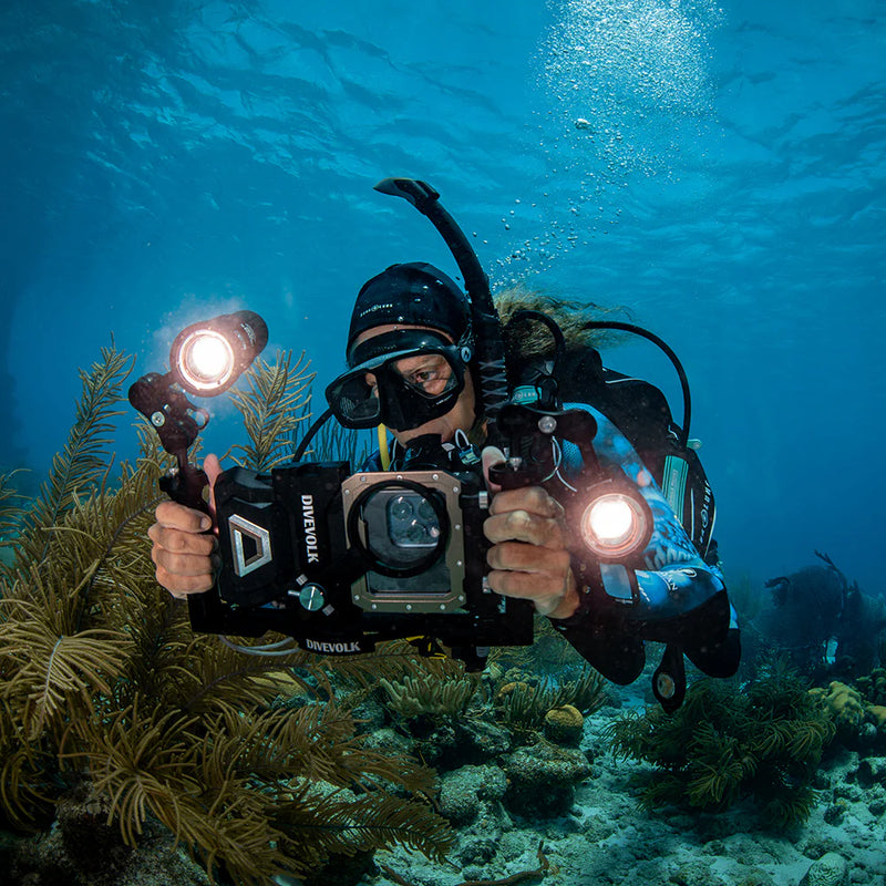 Divevolk Deep Dive SL120 Plus Underwater Cinema System Product Photo