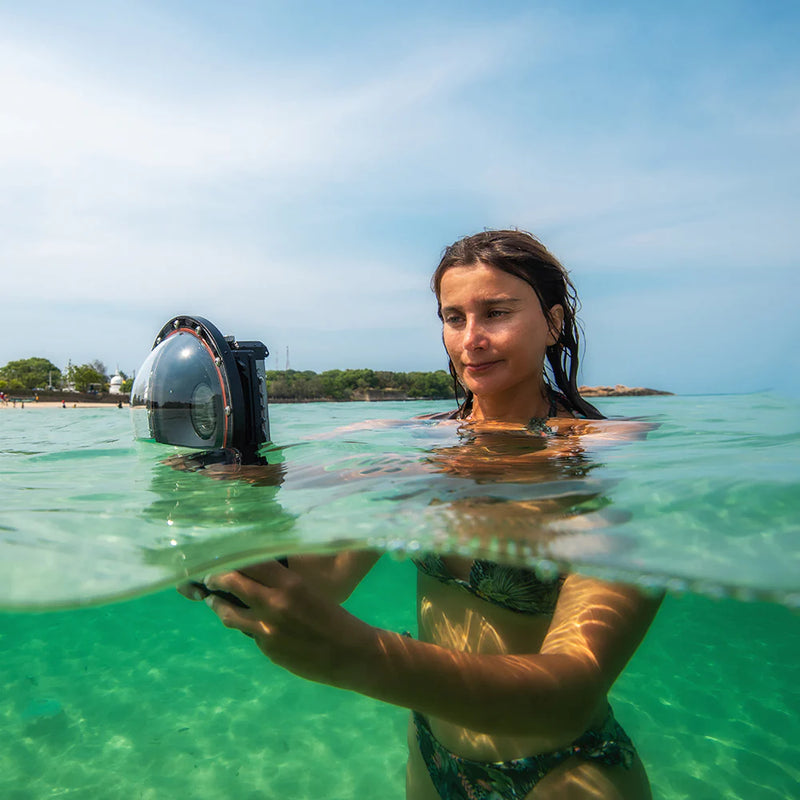 Divevolk Shallow Water Dome Lens for Split Shot Photography Product Photo
