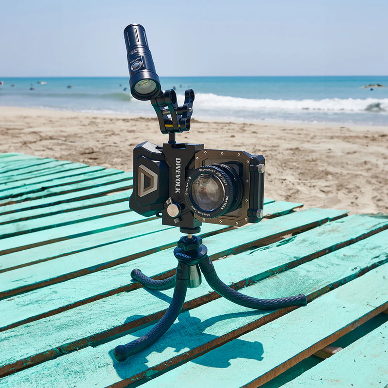 Divevolk +8 Underwater Macro Lens for Close-Up Diving Photography Product Photo