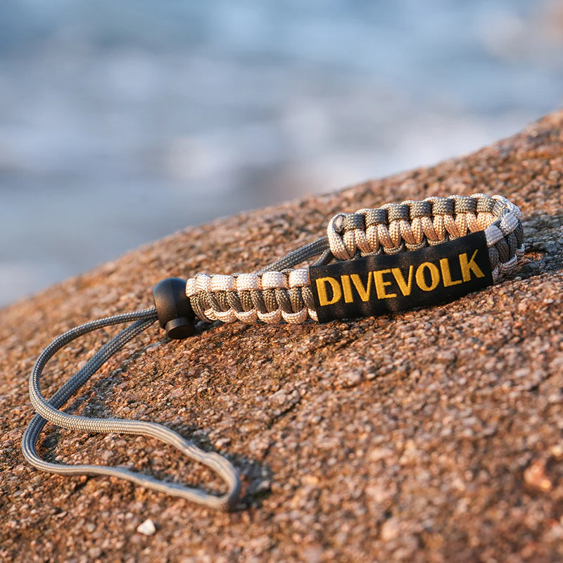 Divevolk Outdoor Paracord Lanyard for Dive Gear Product Photo