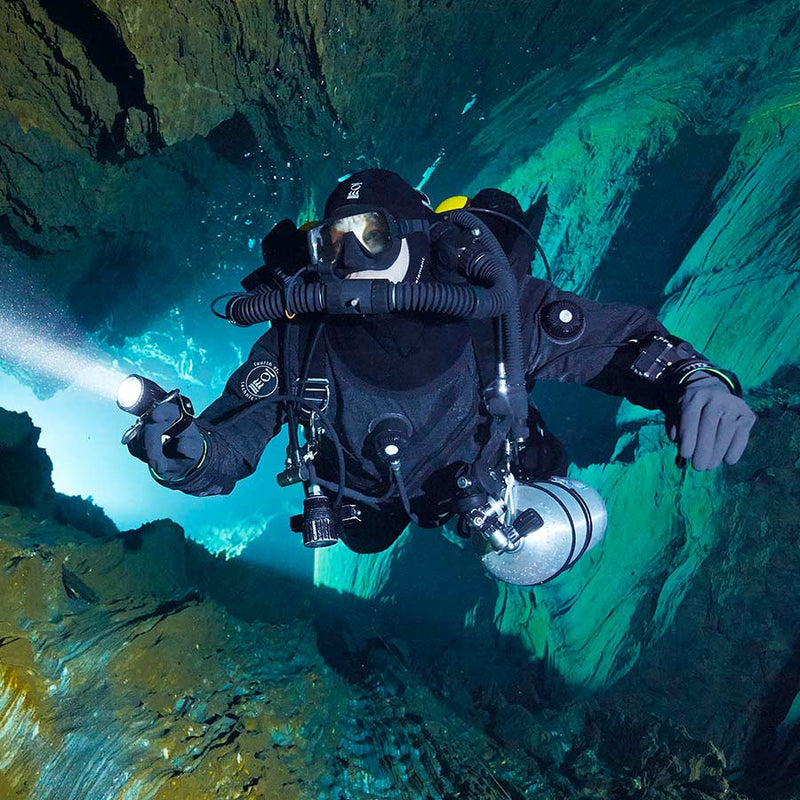 Heavy Duty Dry Gloves for Cold Water Diving Product Photo
