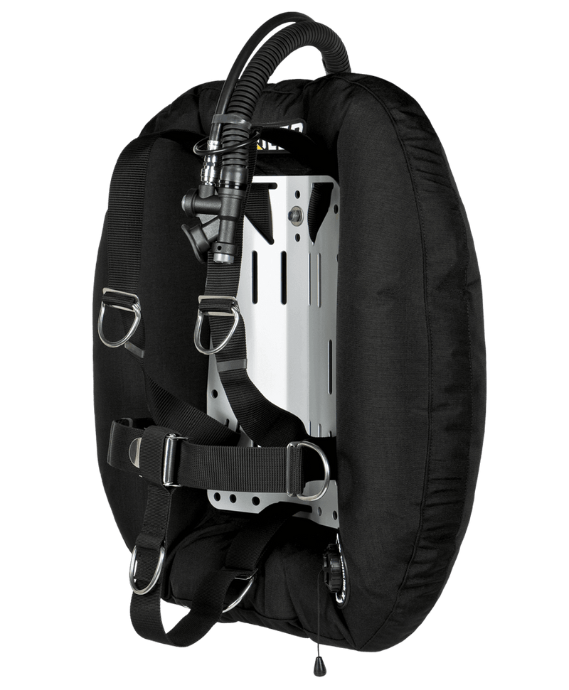 XDEEP HYDROS 40/50 DIR – front view of double tank BCD with wing, aluminum backplate, and DIR harness