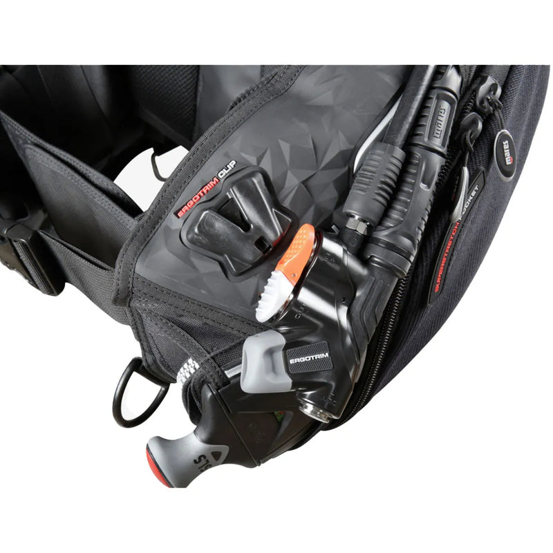 Mares Guardian ErgoTrim BCD Product Photo