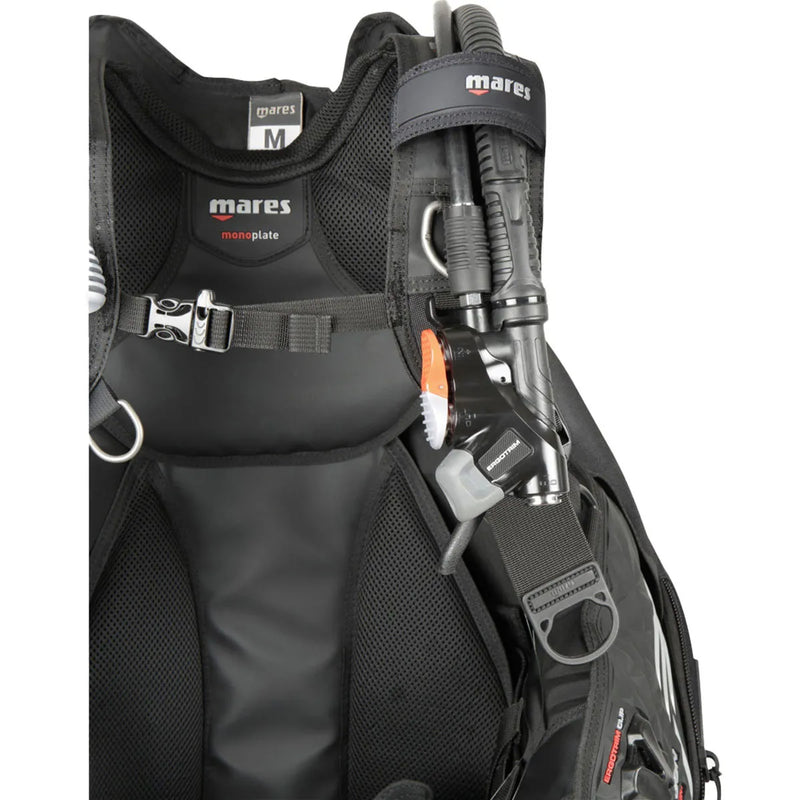 Mares Guardian ErgoTrim BCD Product Photo