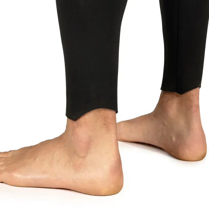 Men's Xenos Arc 7mm Wetsuit for Cold Water Diving Product Photo