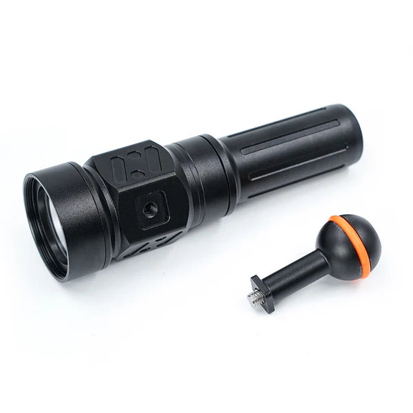 SL20 2000 Lumen Dive Light for Underwater Photography-Scuba Schools of America