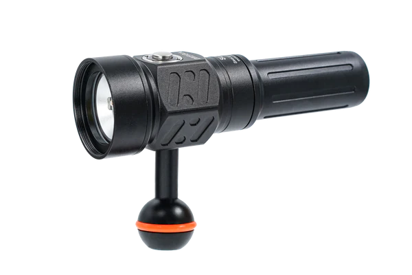 SL20 2000 Lumen Dive Light for Underwater Photography-Scuba Schools of America
