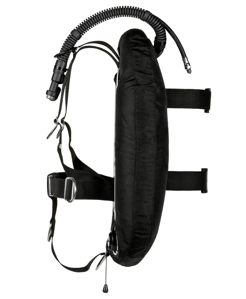 XDEEP ZEOS Standard – front view showing compact wing, continuous harness, and stainless backplate