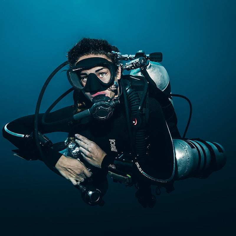 Women's Proteus II 3mm Wetsuit for Warm Water Diving Product Photo