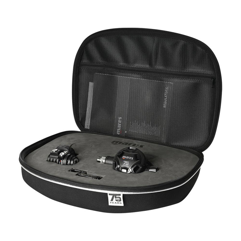 Mares DUAL ADJ 62X – Black Edition Regulator Product Photo